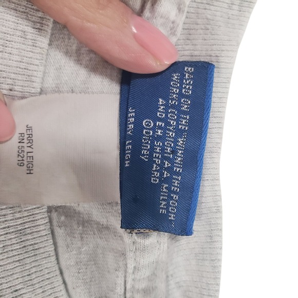 Disney Vintage Short Sleeve Shirt Mens Gray XL Winnie‎ The Pooh Graphic Printed - Picture 10 of 14